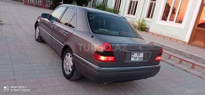 Mercedes C 220 1996, 290,000 km - 2.2 л - Salyan