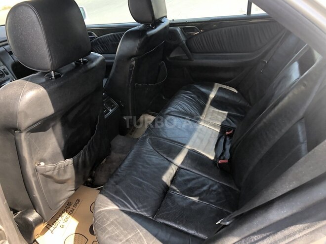 Mercedes E 230 1997, 387,500 km - 2.3 л - Bakı