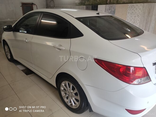 Hyundai Accent 2011, 179,580 km - 1.6 l - Bakı
