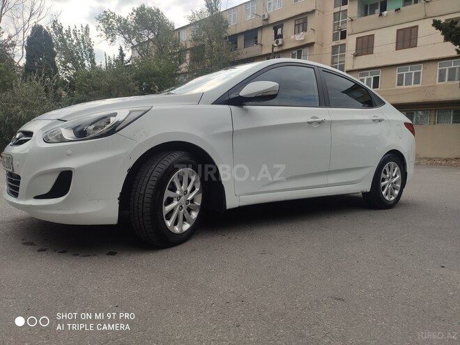 Hyundai Accent 2011, 179,580 km - 1.6 l - Bakı