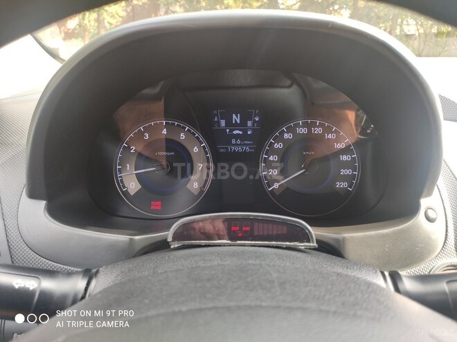 Hyundai Accent 2011, 179,580 km - 1.6 l - Bakı