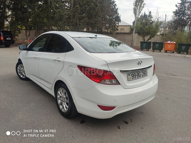 Hyundai Accent 2011, 179,580 km - 1.6 l - Bakı