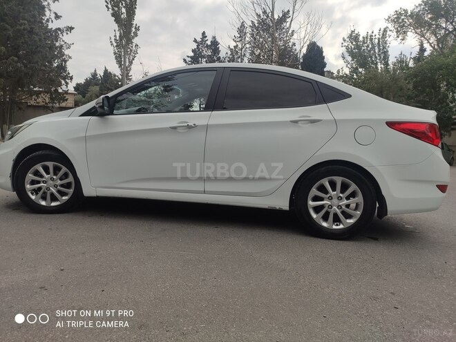Hyundai Accent 2011, 179,580 km - 1.6 l - Bakı