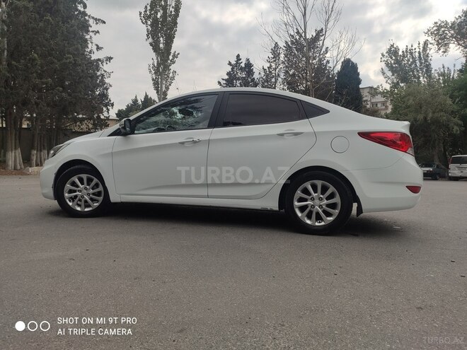 Hyundai Accent 2011, 179,580 km - 1.6 l - Bakı