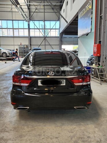 Lexus LS 460 2013, 176,000 km - 4.6 l - Bakı