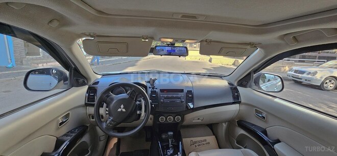 Mitsubishi Outlander 2008, 252,741 km - 3.0 l - Bakı