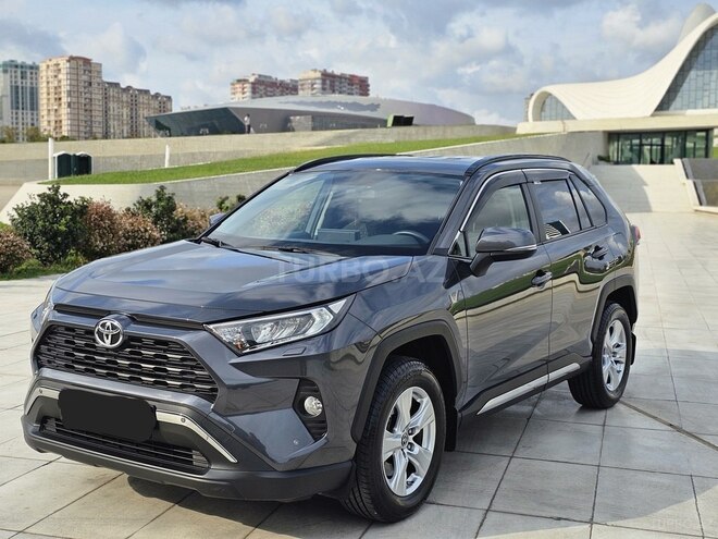 Toyota RAV4 2021, 15,000 km - 2.0 l - Bakı