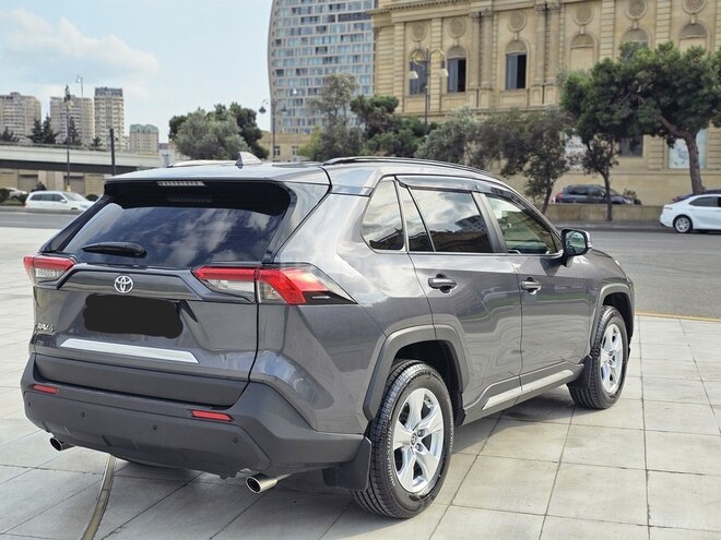 Toyota RAV4 2021, 15,000 km - 2.0 l - Bakı