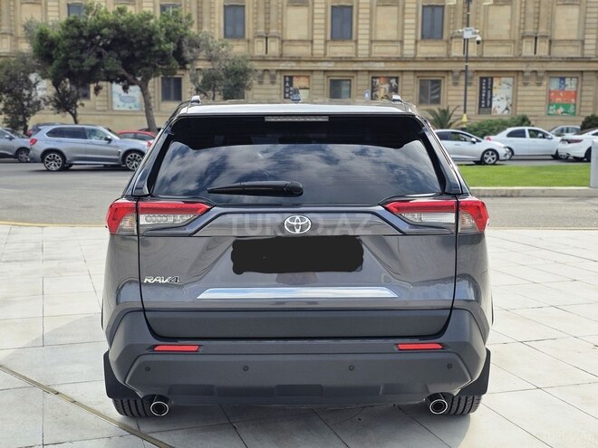 Toyota RAV4 2021, 15,000 km - 2.0 l - Bakı