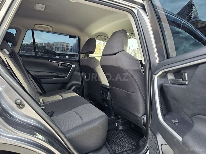 Toyota RAV4 2021, 15,000 km - 2.0 l - Bakı