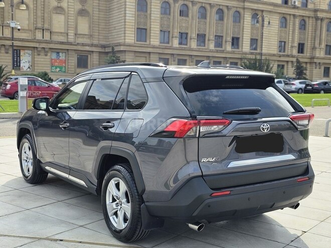 Toyota RAV4 2021, 15,000 km - 2.0 l - Bakı
