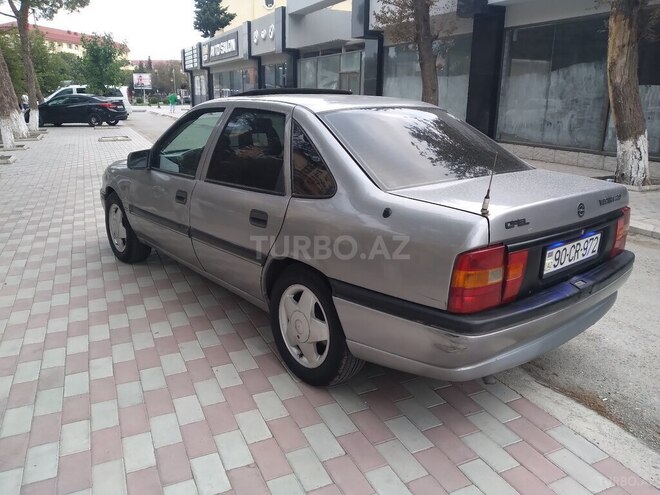 Opel Vectra 1994, 282,000 km - 2.0 l - Sumqayıt