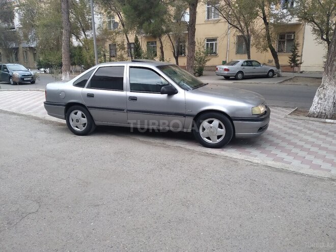 Opel Vectra 1994, 282,000 km - 2.0 l - Sumqayıt
