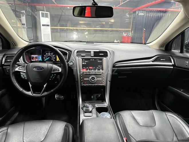 Ford Fusion 2018, 68,000 km - 2.0 l - Bakı