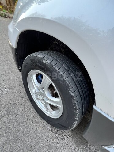 Mitsubishi Outlander 2004, 175,000 km - 2.4 л - Bakı
