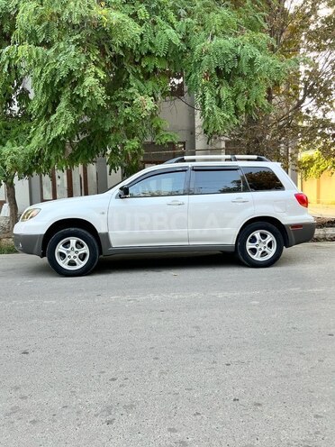 Mitsubishi Outlander 2004, 175,000 km - 2.4 л - Bakı