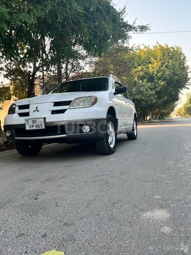 Mitsubishi Outlander 2004, 175,000 km - 2.4 л - Bakı