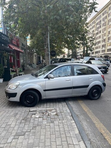 Kia Rio 2006, 290,000 km - 1.5 l - Bakı