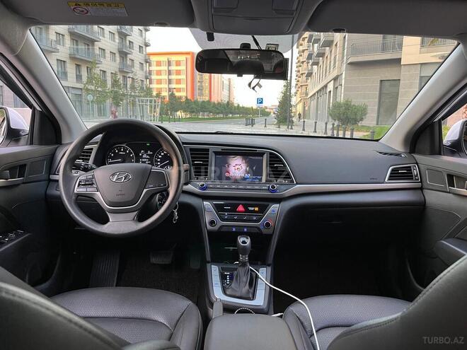 Hyundai Elantra 2018, 75,142 km - 1.6 l - Bakı