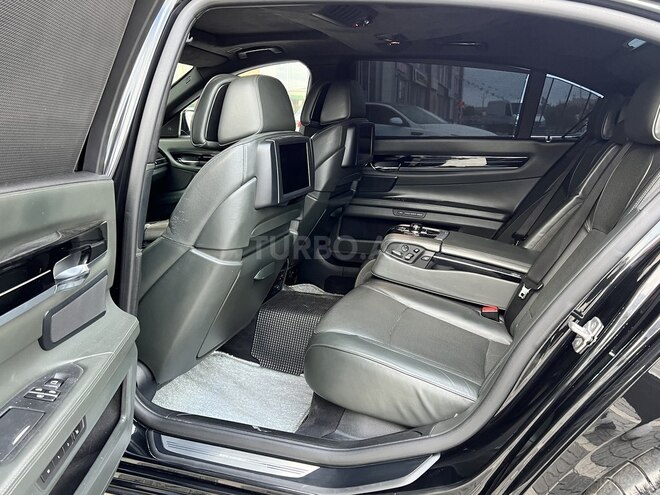 BMW 750 2012, 182,000 km - 4.4 л - Bakı
