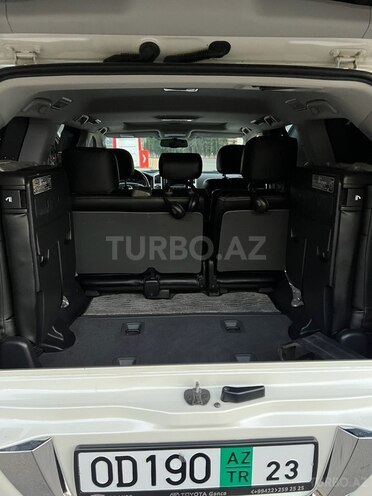 Toyota Land Cruiser 2013, 95,393 km - 4.0 л - Göygöl