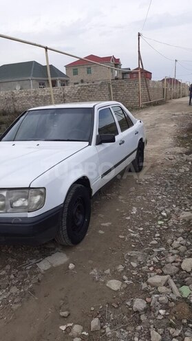 Mercedes E 230 1990, 300,000 km - 2.3 l - Bakı