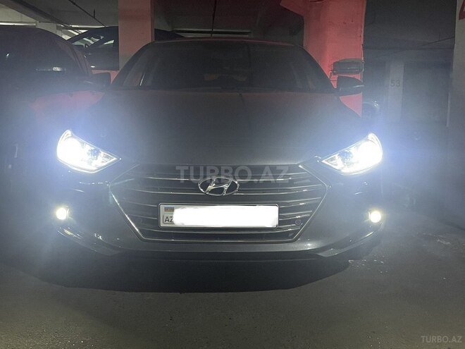 Hyundai Elantra 2018, 174,000 km - 2.0 l - Bakı