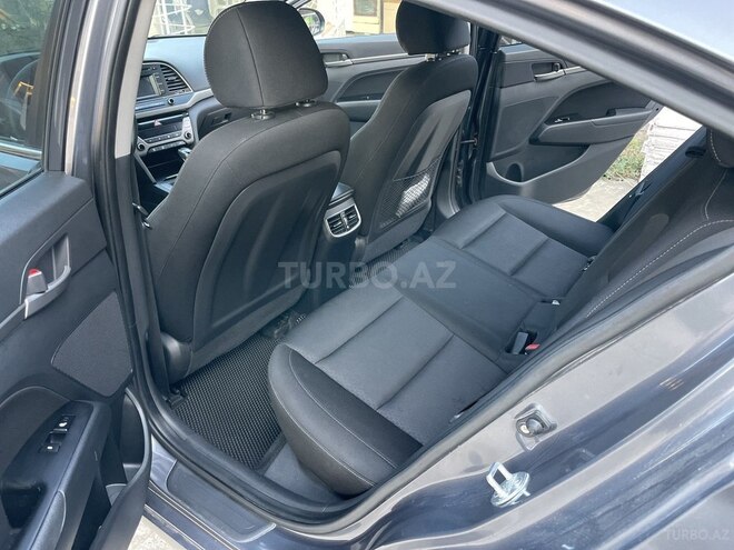 Hyundai Elantra 2018, 174,000 km - 2.0 l - Bakı