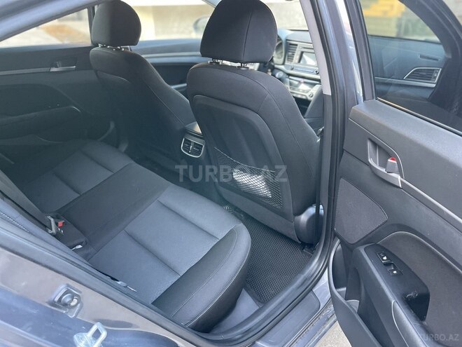 Hyundai Elantra 2018, 174,000 km - 2.0 l - Bakı