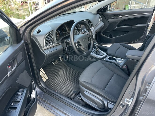 Hyundai Elantra 2018, 174,000 km - 2.0 l - Bakı