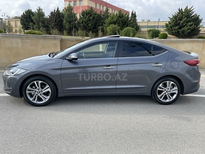 Hyundai Elantra 2018, 174,000 km - 2.0 l - Bakı