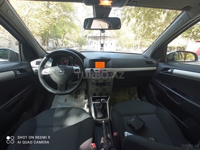 Opel Astra 2007, 176,000 km - 1.4 l - Hacıqabul