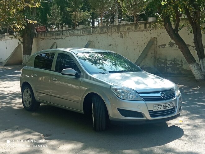 Opel Astra 2007, 176,000 km - 1.4 l - Hacıqabul