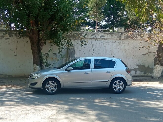 Opel Astra 2007, 176,000 km - 1.4 l - Hacıqabul