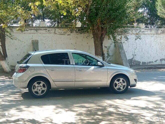 Opel Astra 2007, 176,000 km - 1.4 l - Hacıqabul