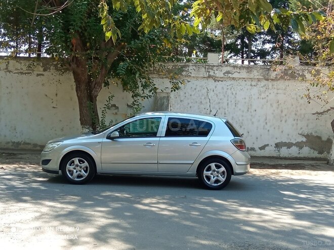 Opel Astra 2007, 176,000 km - 1.4 l - Hacıqabul