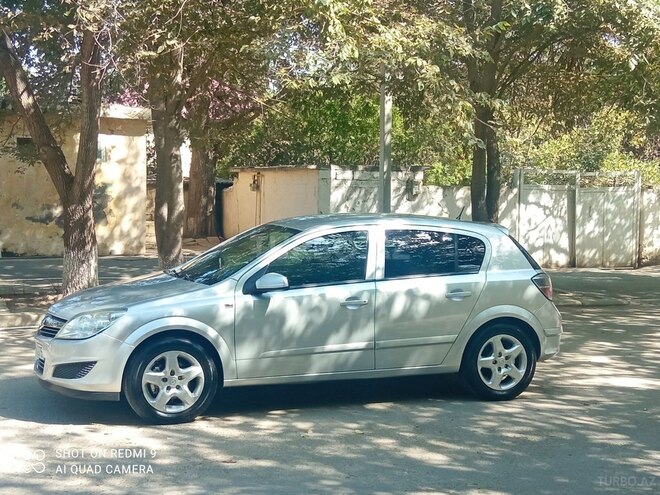 Opel Astra 2007, 176,000 km - 1.4 l - Hacıqabul
