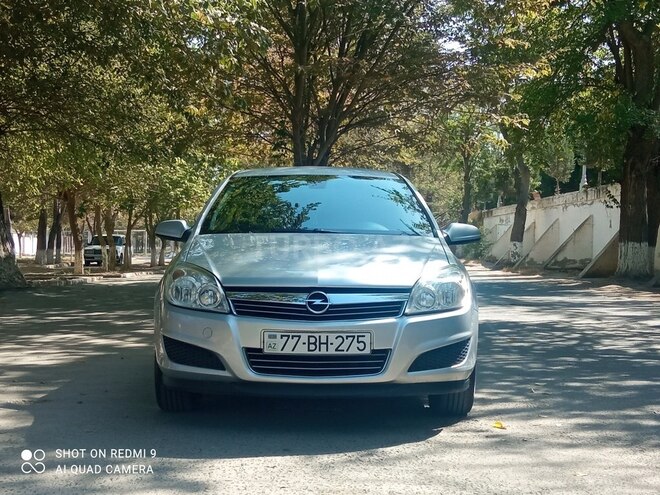 Opel Astra 2007, 176,000 km - 1.4 l - Hacıqabul
