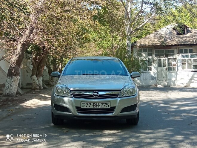 Opel Astra 2007, 176,000 km - 1.4 l - Hacıqabul