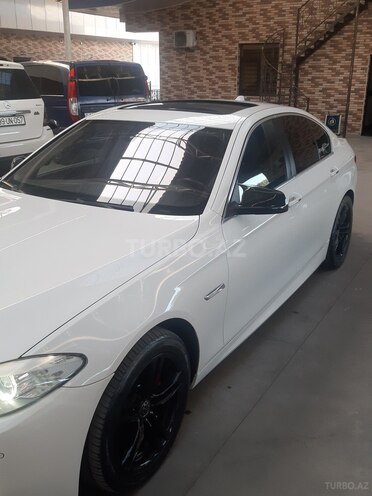 BMW 528 2013, 198,000 km - 2.0 л - Gəncə