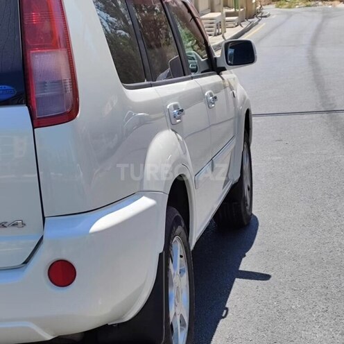 Nissan X-Trail 2004, 220,000 km - 2.0 l - Bakı