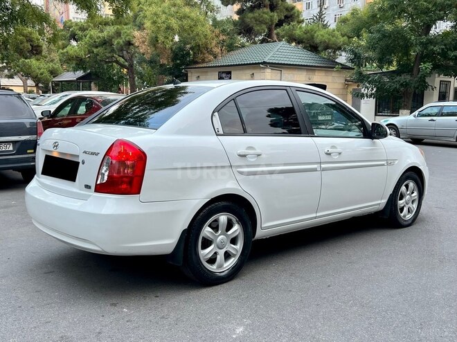 Hyundai Accent 2007, 300,000 km - 1.6 l - Bakı