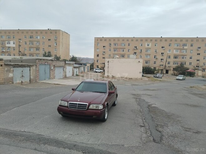 Mercedes C 180 1997, 313,251 km - 1.8 l - Bakı