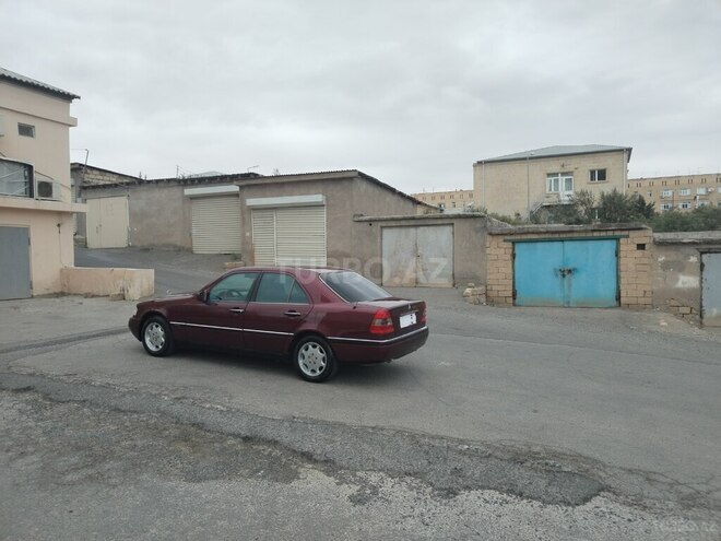 Mercedes C 180 1997, 313,251 km - 1.8 l - Bakı