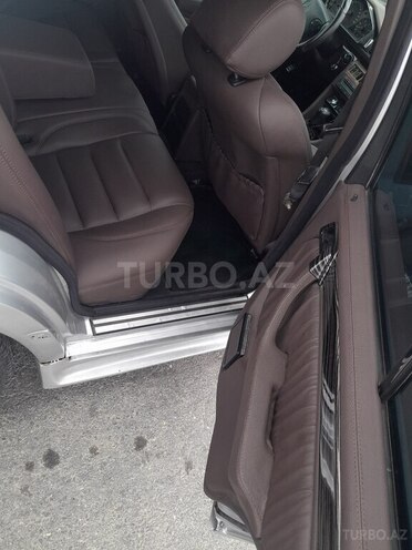 Mercedes E 220 1993, 256,963 km - 2.2 l - Bakı