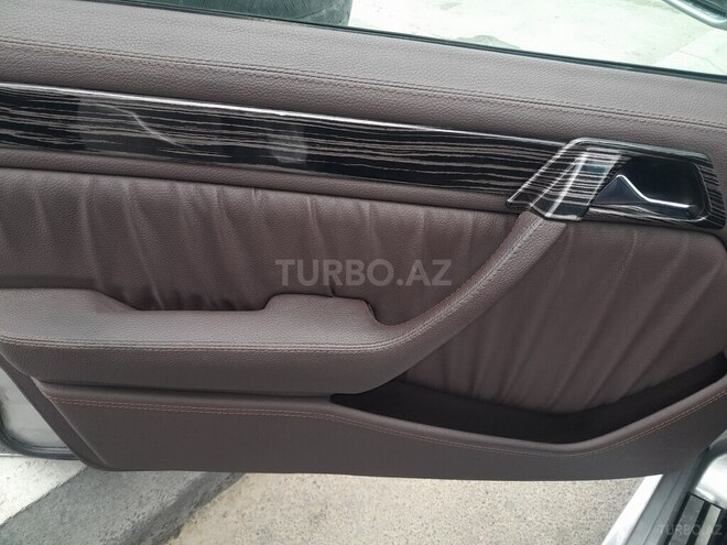 Mercedes E 220 1993, 256,963 km - 2.2 l - Bakı
