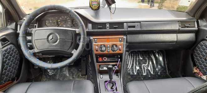 Mercedes E 300 1989, 530,000 km - 3.0 л - Bakı