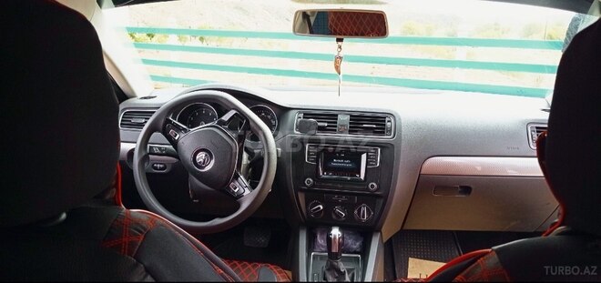Volkswagen Jetta 2017, 141,622 km - 1.4 l - Naxçıvan