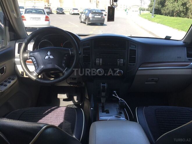 Mitsubishi Pajero 2007, 260,000 km - 3.0 l - Bakı