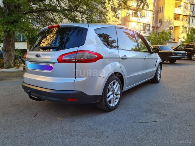 Ford  2011, 256,000 km - 2.0 л - Bakı